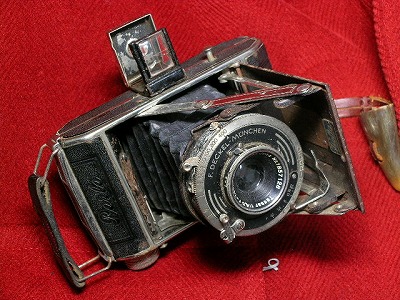 中判カメラ：ウェルタ ペルレ（テッサー付き）ついて その1